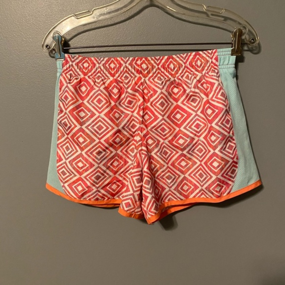 5/$25 Danskin shorts size XL
